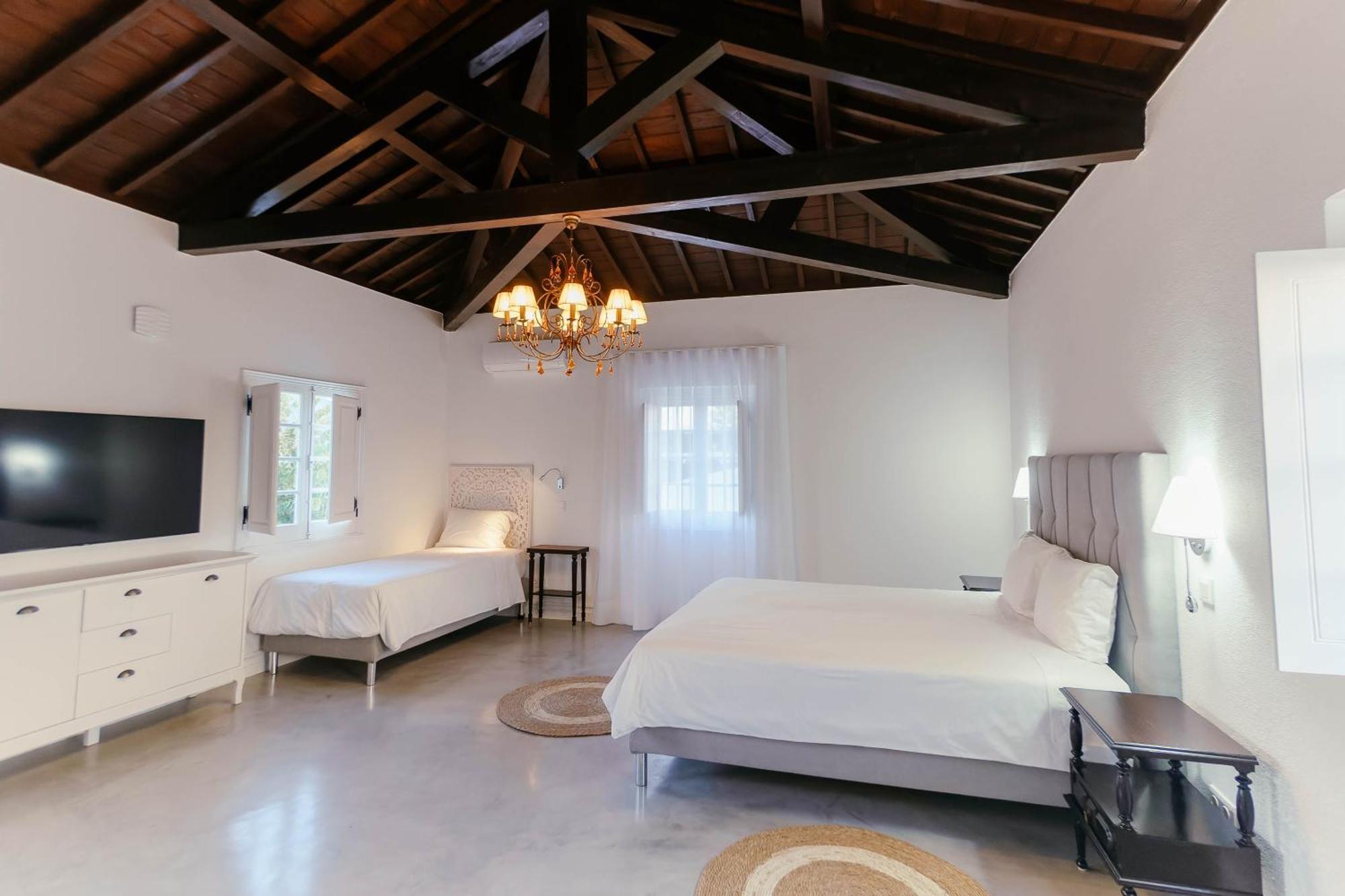 Bed and Breakfast Senhora Do Carmo Charm House Понта-Делгада Экстерьер фото
